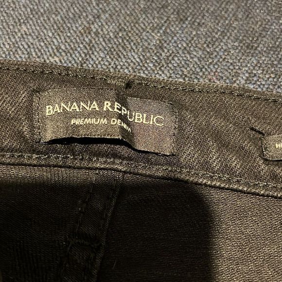 Banana Republic High Rise Straight Leg Black Distressed Jean Size 30 - Picture 4 of 6